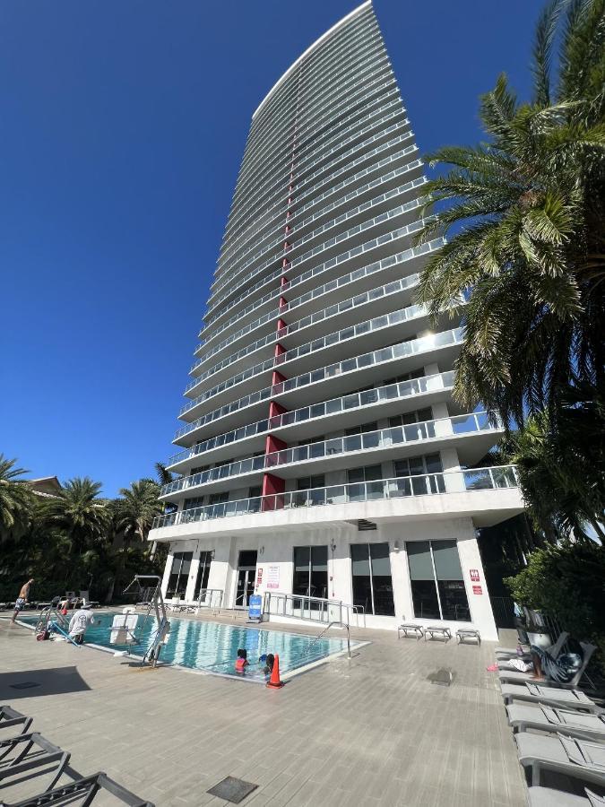 23Rd Floor Luxury & Spacious Beachwalk Resort Apartment With Amazing View Hallandale Beach Ngoại thất bức ảnh