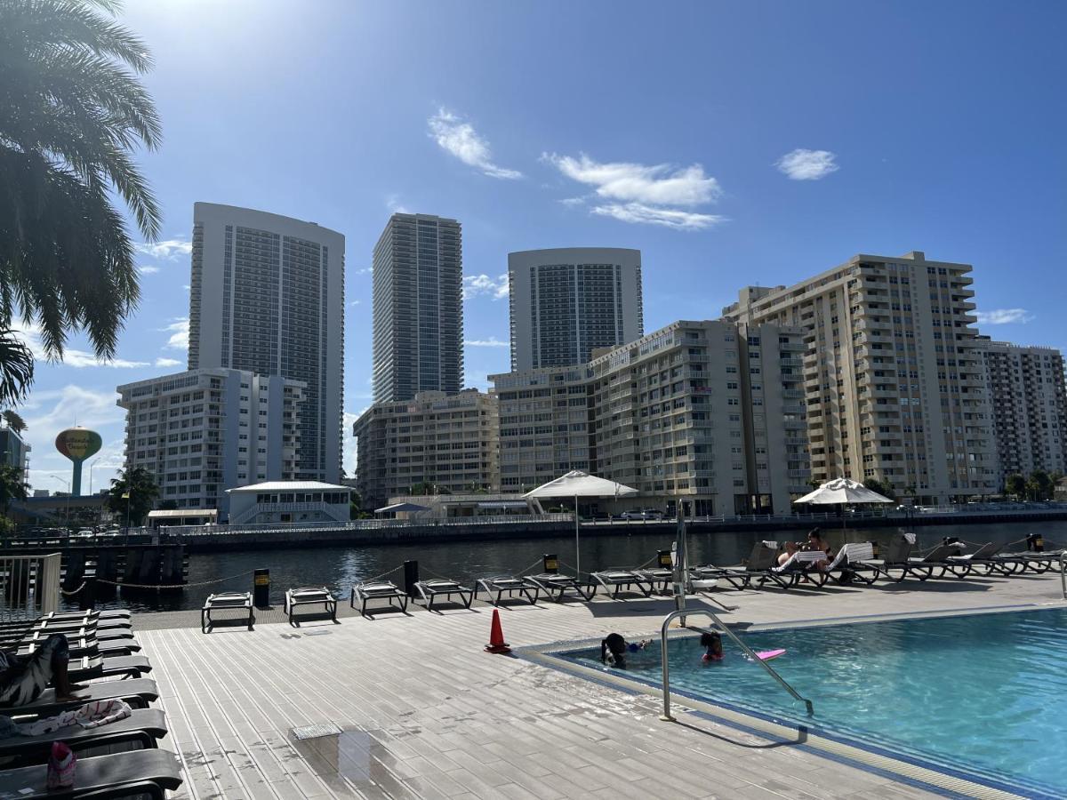 23Rd Floor Luxury & Spacious Beachwalk Resort Apartment With Amazing View Hallandale Beach Ngoại thất bức ảnh