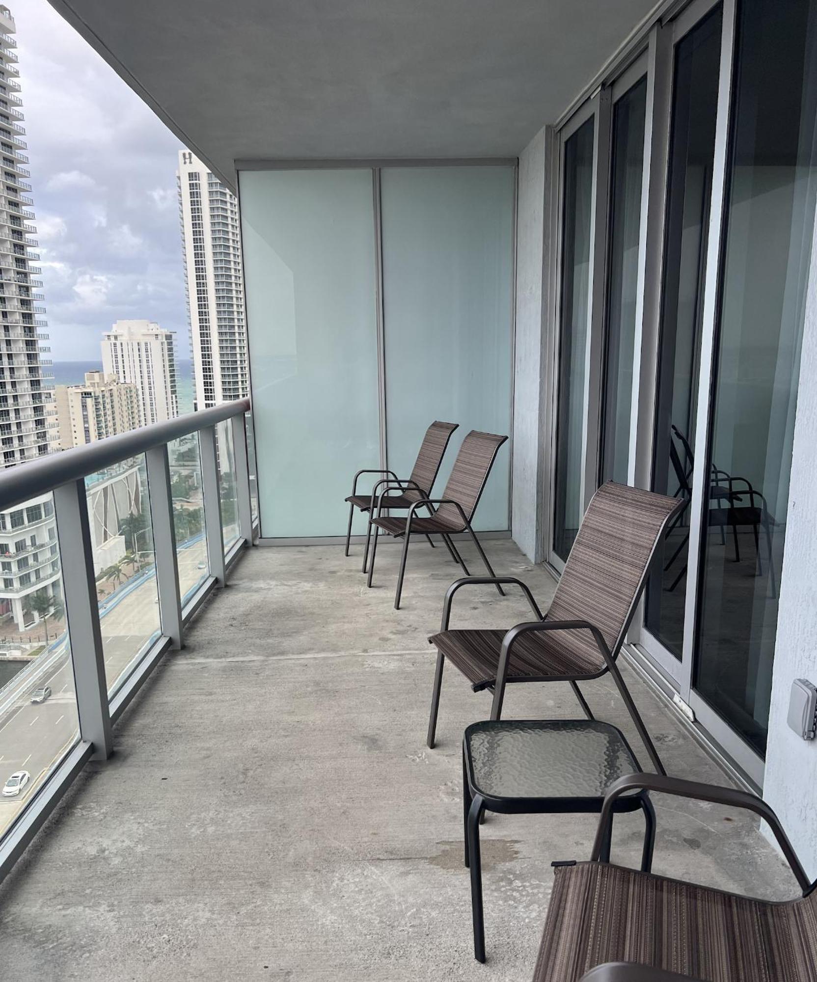 23Rd Floor Luxury & Spacious Beachwalk Resort Apartment With Amazing View Hallandale Beach Ngoại thất bức ảnh