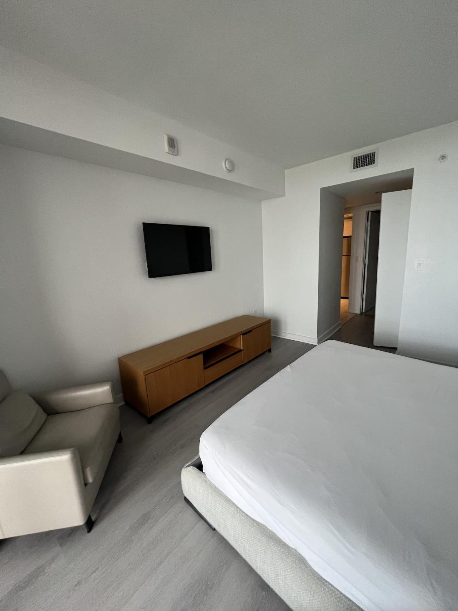 23Rd Floor Luxury & Spacious Beachwalk Resort Apartment With Amazing View Hallandale Beach Ngoại thất bức ảnh