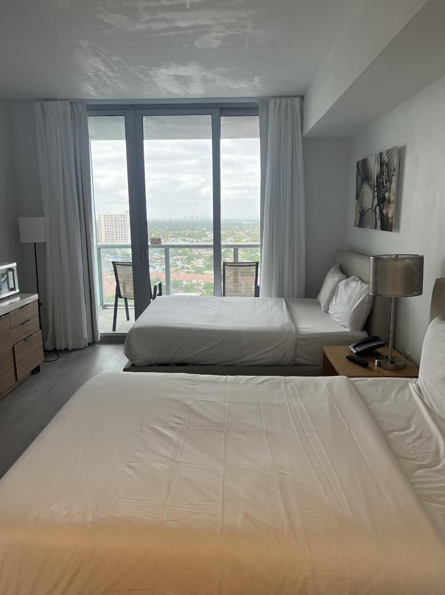 23Rd Floor Luxury & Spacious Beachwalk Resort Apartment With Amazing View Hallandale Beach Ngoại thất bức ảnh